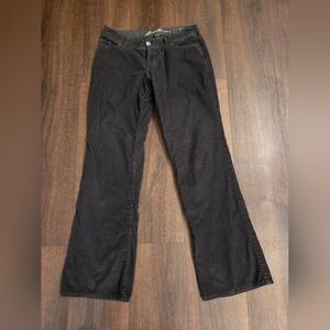 Eddie Bauer Women's Black Straight Leg Jeans